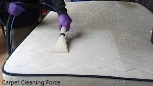 mattress cleaning before after